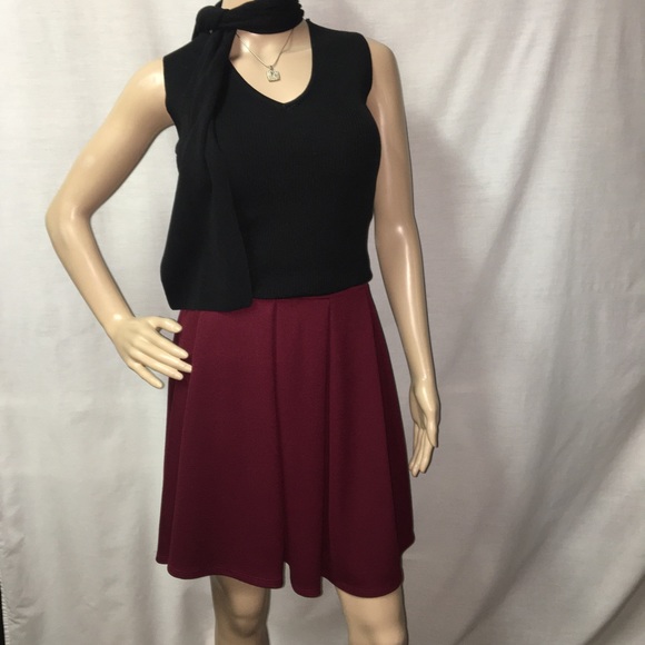 Painted Threads Burgundy Skirt - Picture 2 of 4